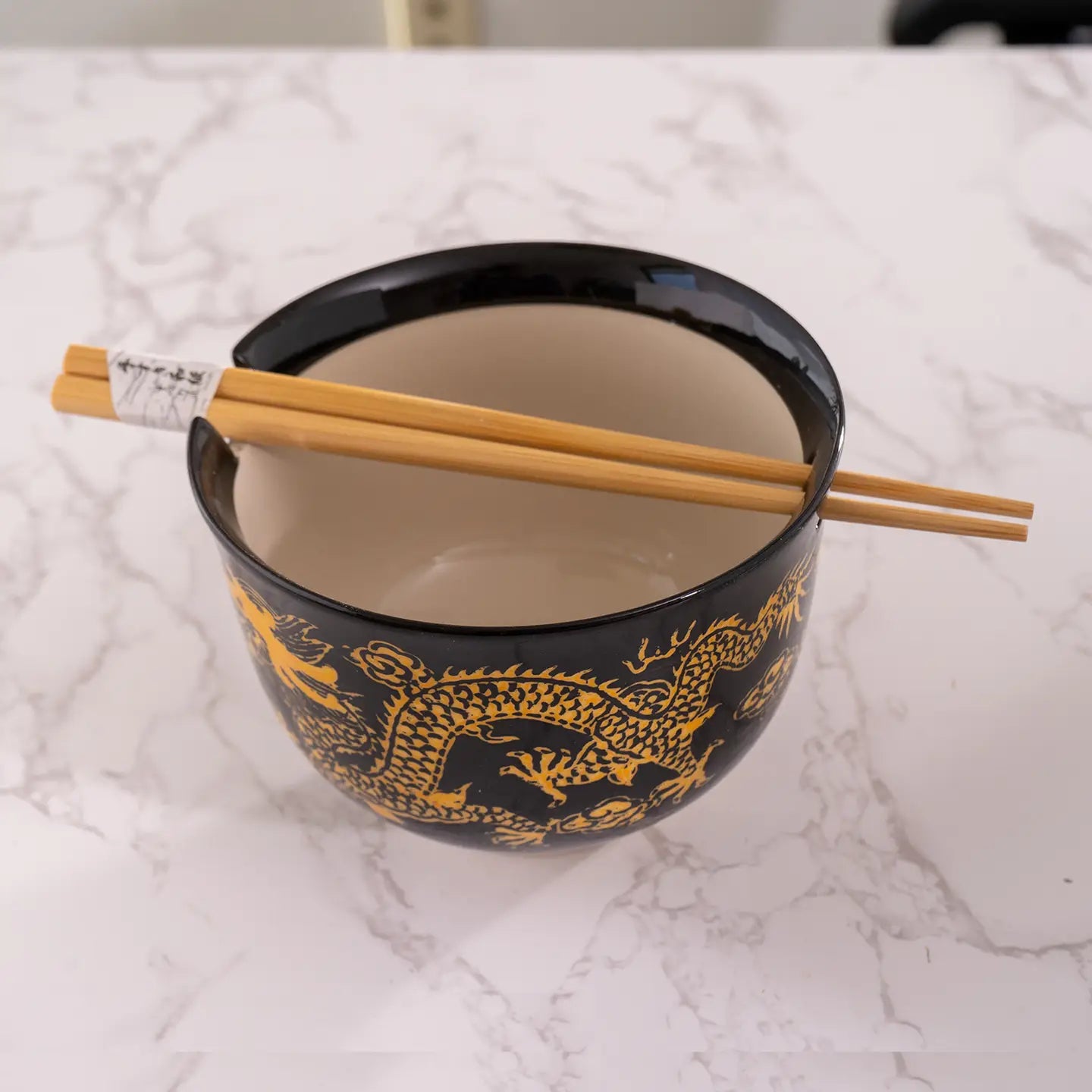 Black Dragon Design Bowl with Chopsticks set