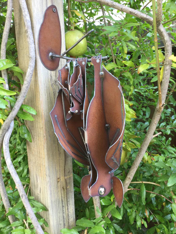 Momma Rusty Hanging Bat