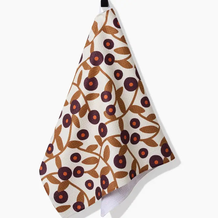 Geometry Tea Towel: Swirling Vines