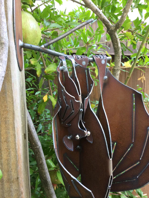 Momma Rusty Hanging Bat