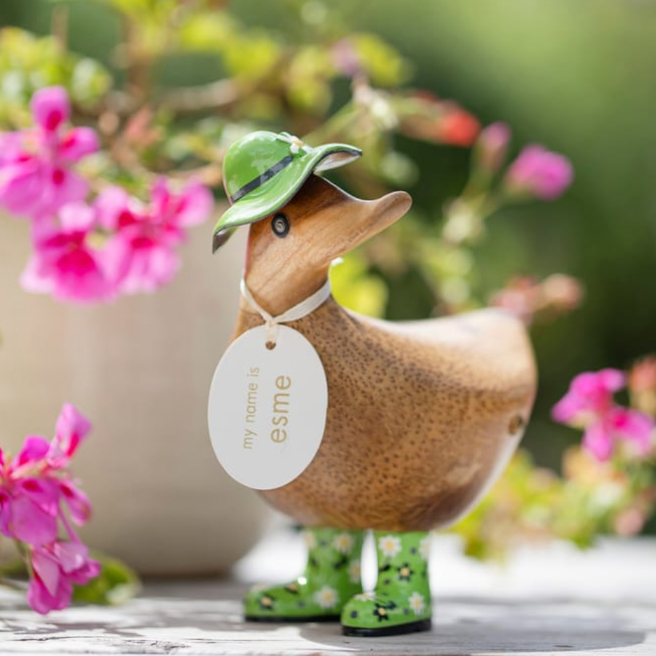 Ducky with Floral Boots + Hat