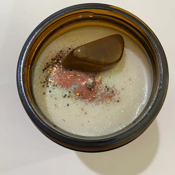 Tiger's Eye Crystal Candle - Cedar & Spruce