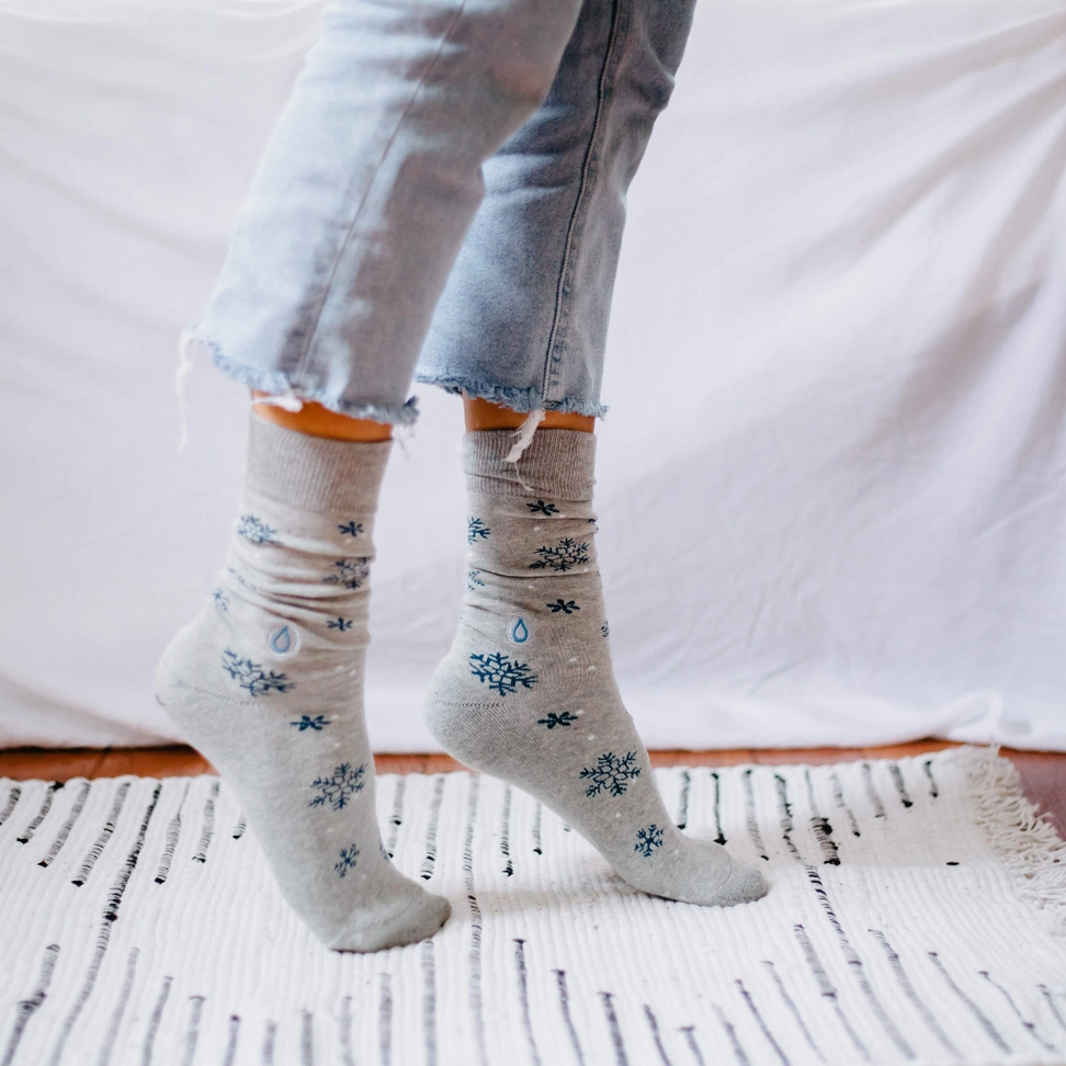 Socks That Give Water Snowflakes