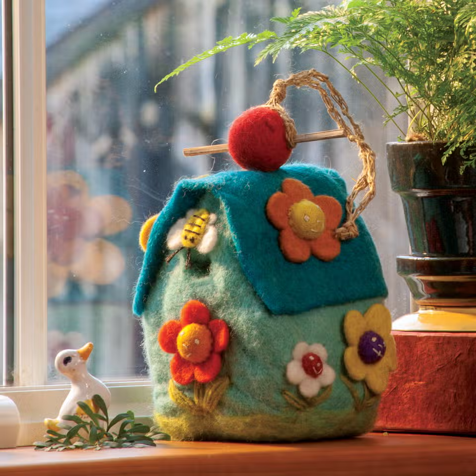 Felted Birdhouse Flower House