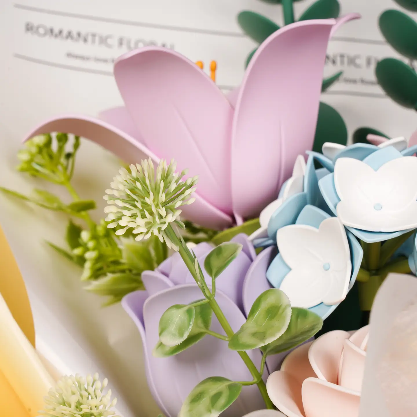3D Plastic Flower Puzzle Bouquet