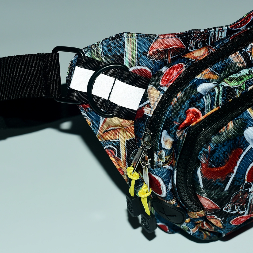 Mush Love Rover Hip Pack