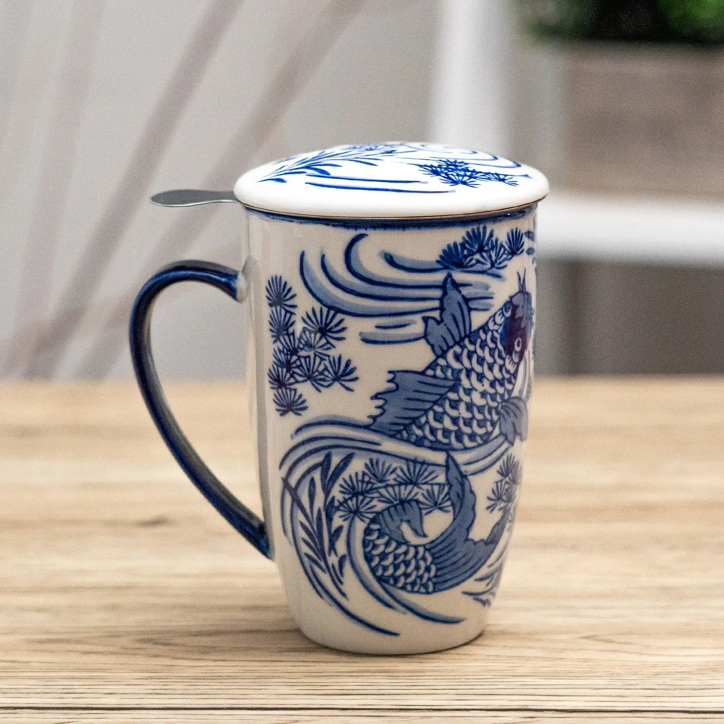 Tea Infuser Mug 15oz Koi Fish