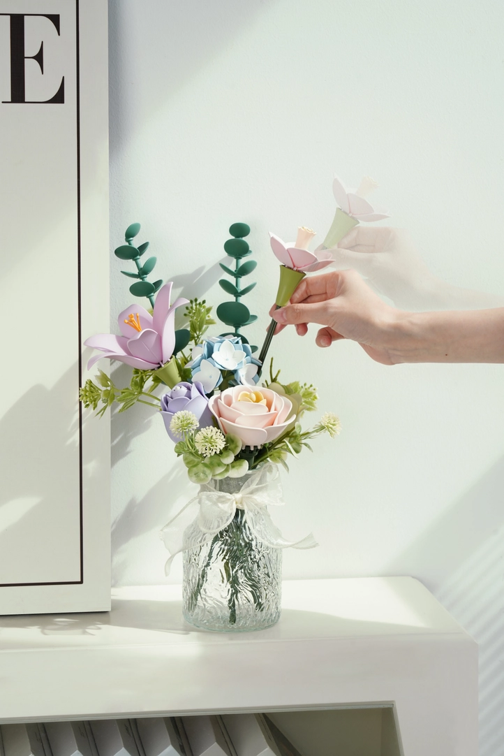 3D Plastic Flower Puzzle Bouquet