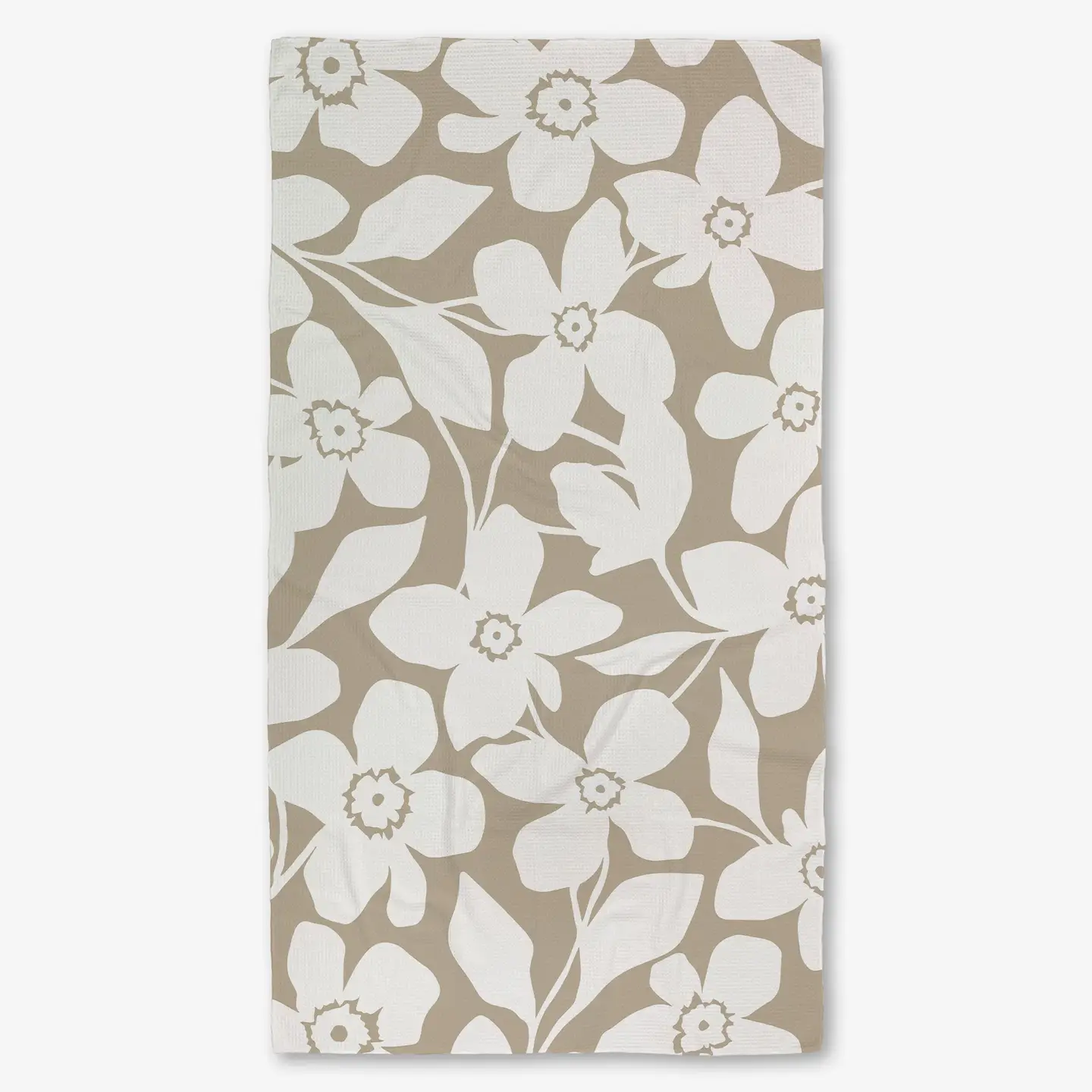 Luxe Bath Towel: Big Tan Flowers