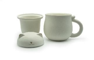 Lucky Cat Mug White