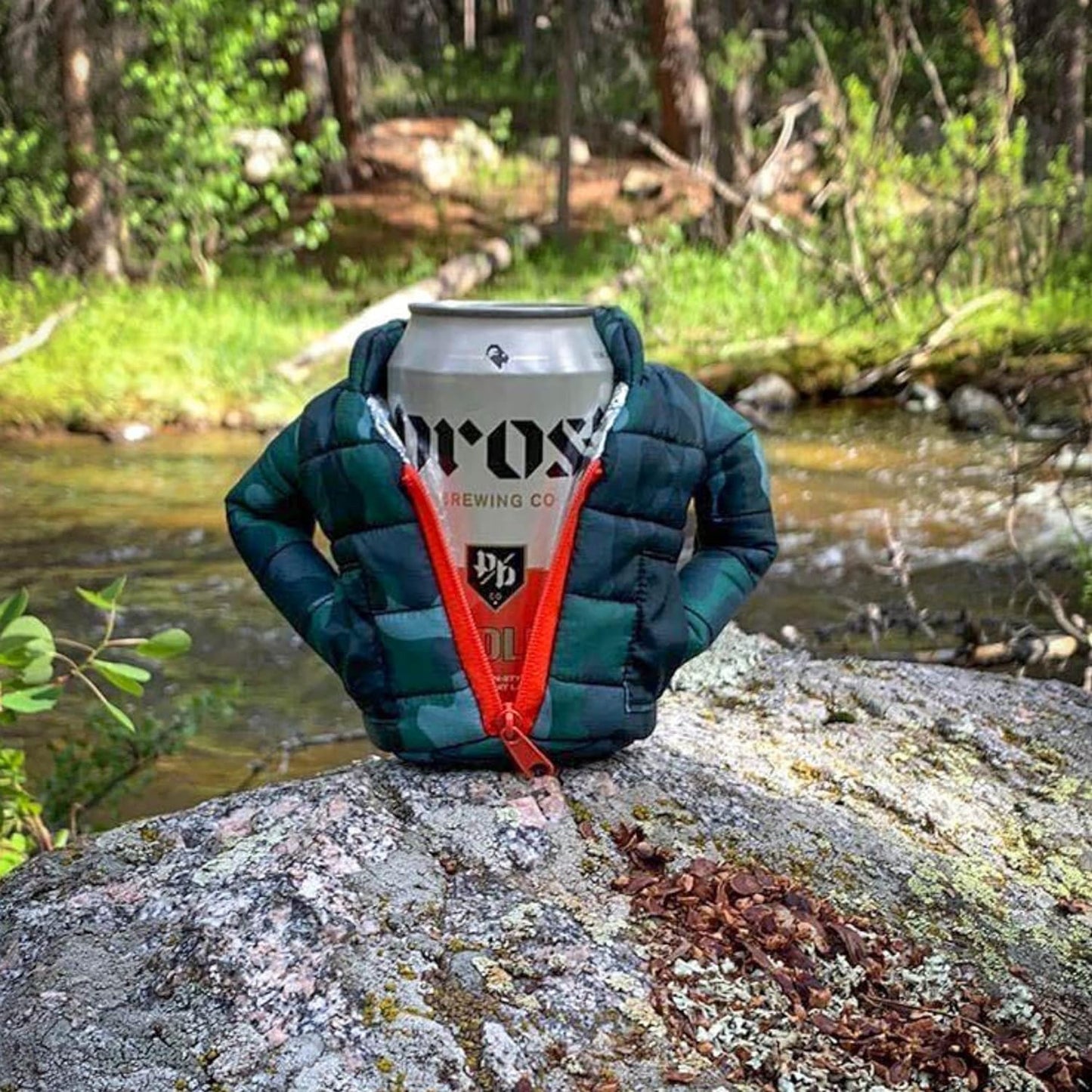 Beverage Jacket Camo