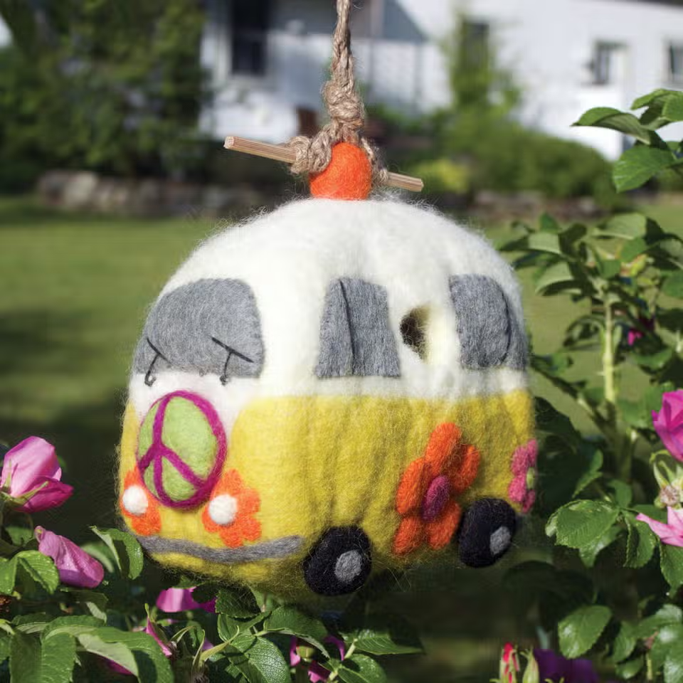 Felted Birdhouse: Magic Bus