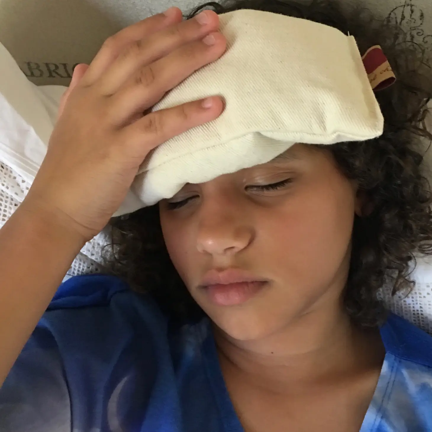 Hot Cherry Eye Pillow Natural