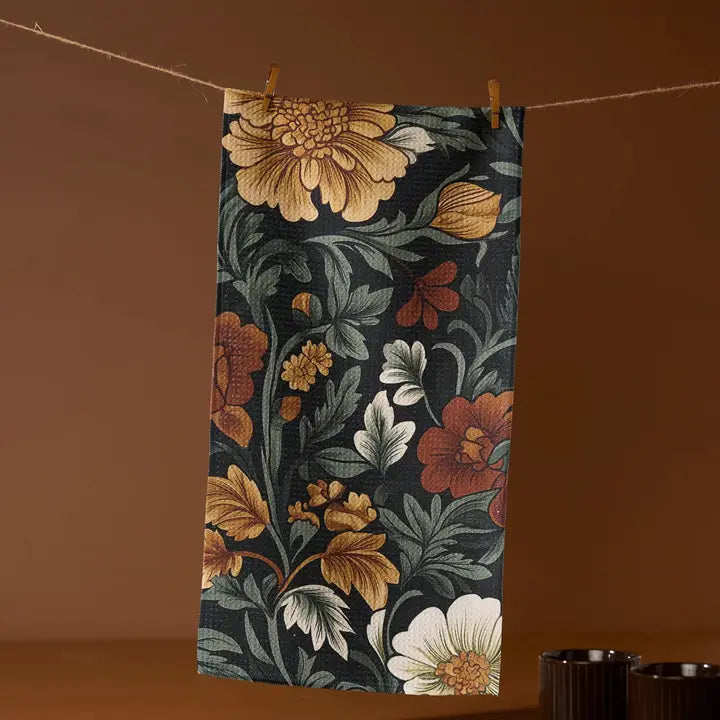 Geometry Bar Towel: Classic  Floral