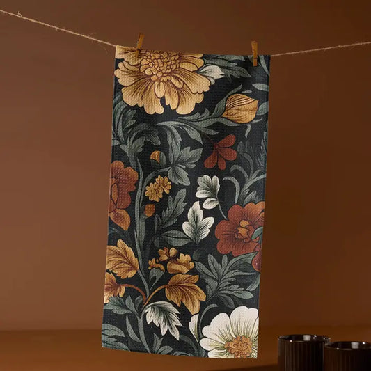 Geometry Bar Towel: Classic  Floral