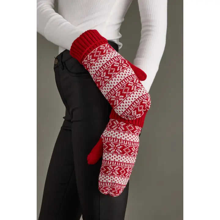 Red & White Patterned Mittens