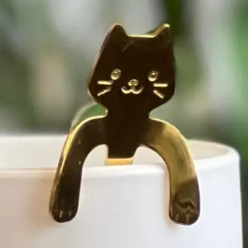 Cat Hanging Teaspoon