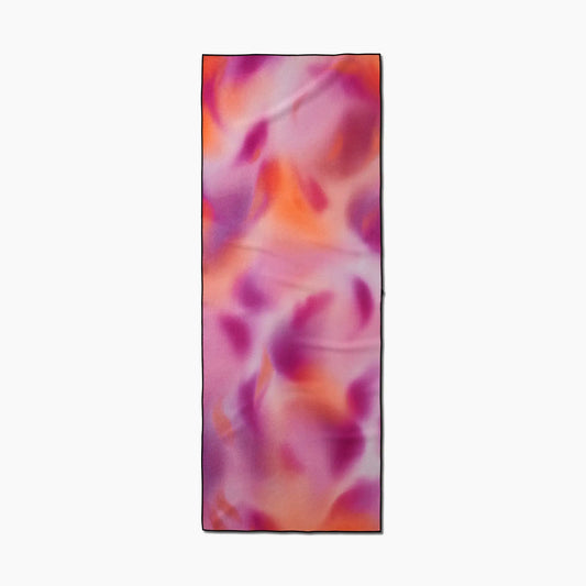 Geometry Yoga Towel Magenta