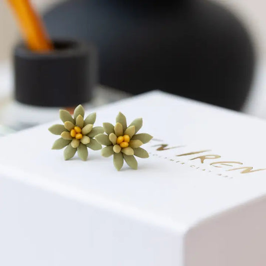 Succulent Stud Earrings - Green Yellow Echeveria