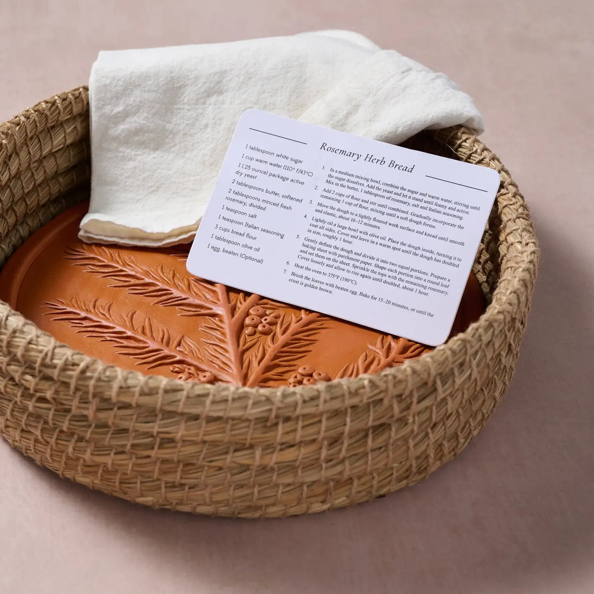 Rosemary Round Bread Warmer