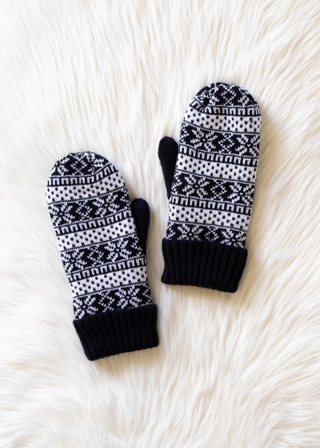 Black & White Snowflake Mittens