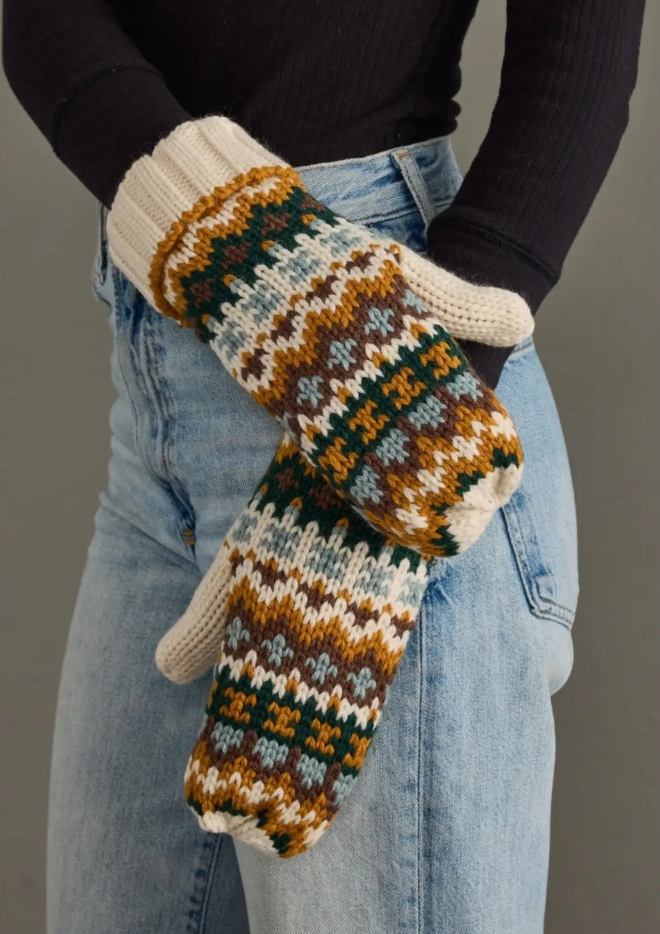 Cream & Multicolored Patterned Mittens