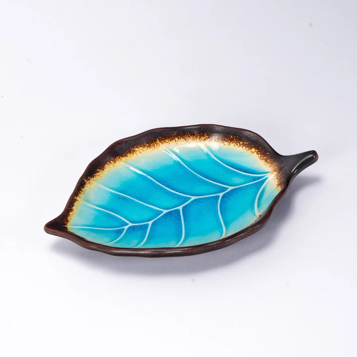 Aozora Kannyu 8" Leaf Plate