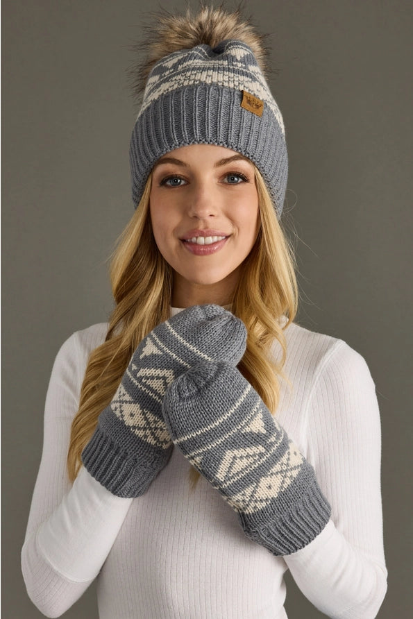 Grey & Cream Patterned Mittens