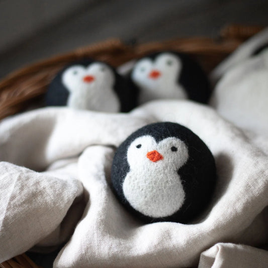 Penguin Dryer Ball