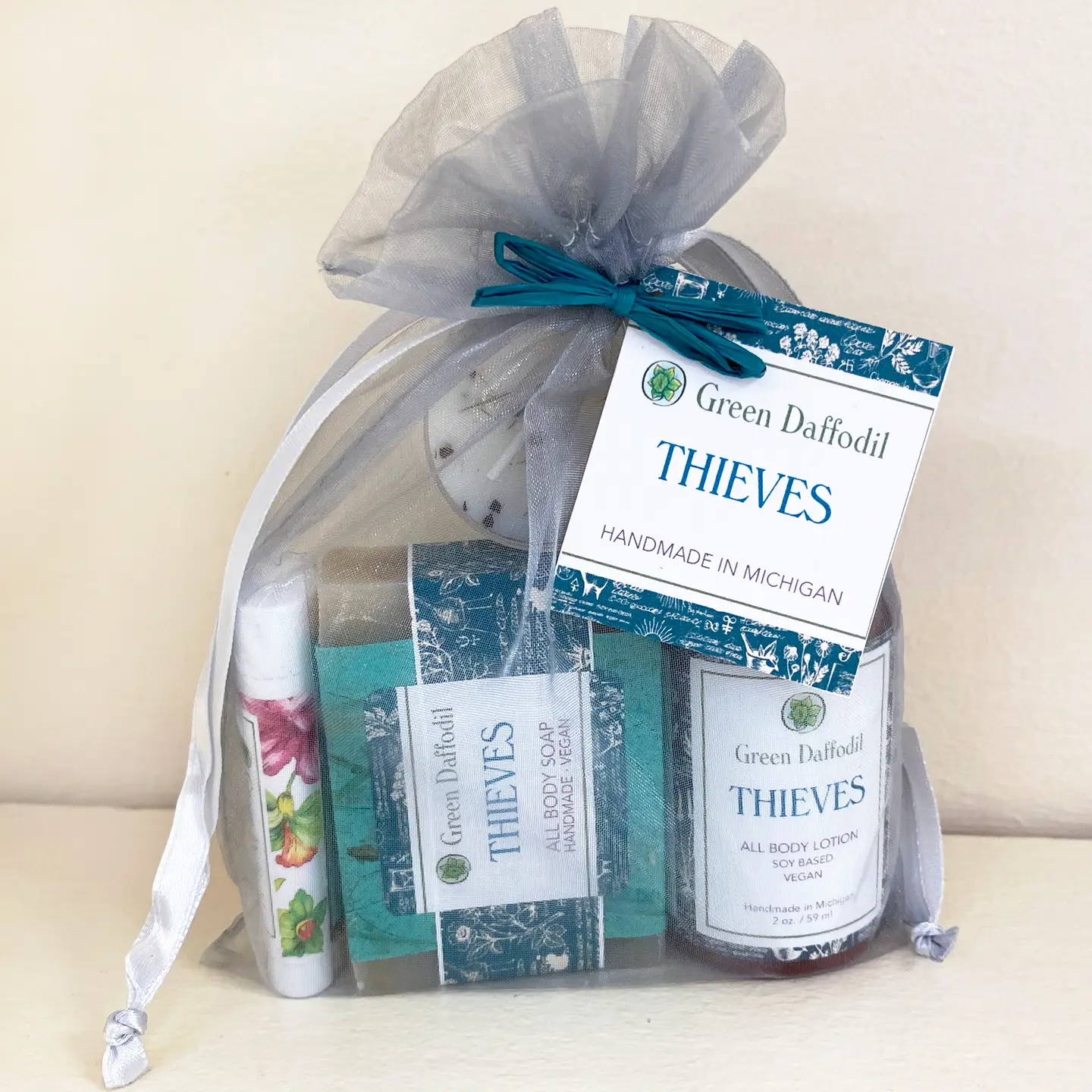 Thieves Gift Bag Set
