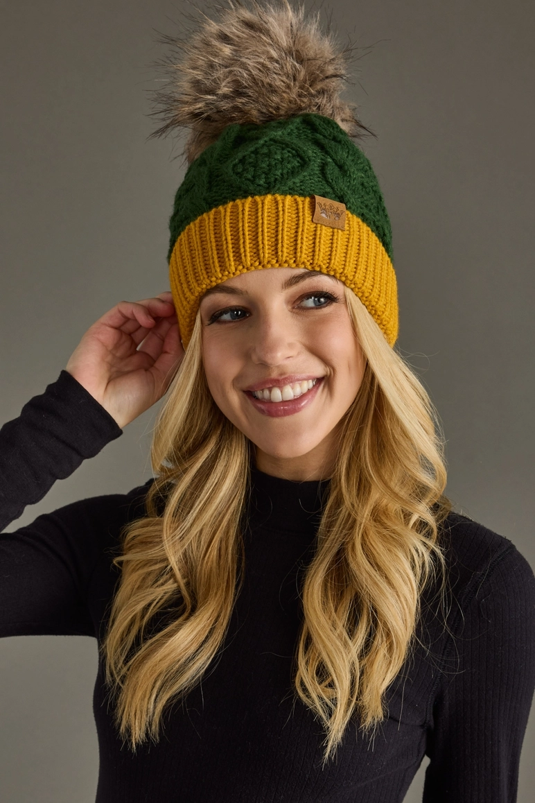Green & Gold Trim Cable Hat