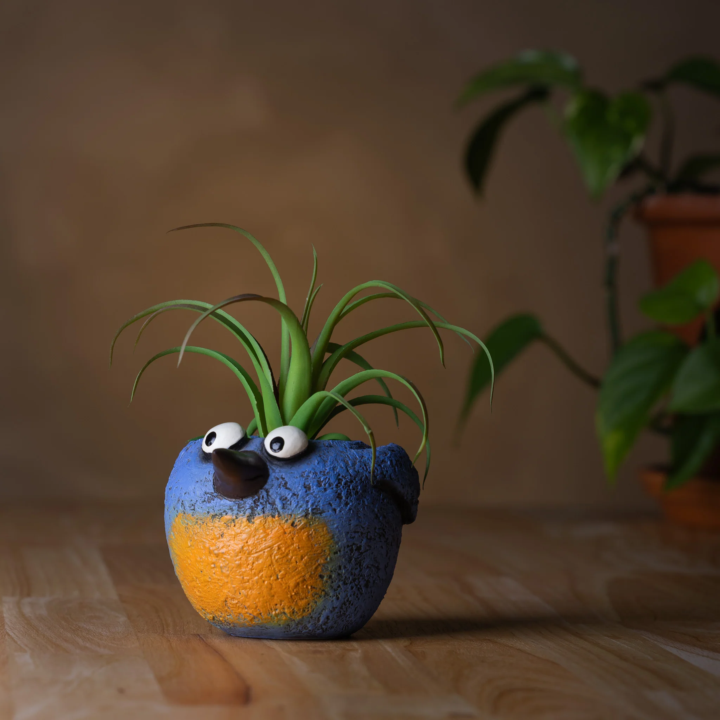 Peri Blue Bird Planter