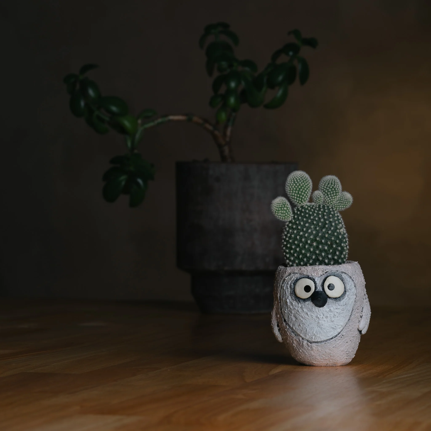 Flurry Snowy Owl Planter