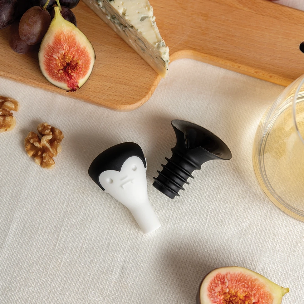 Count Corkula Wine Stopper & Pourer