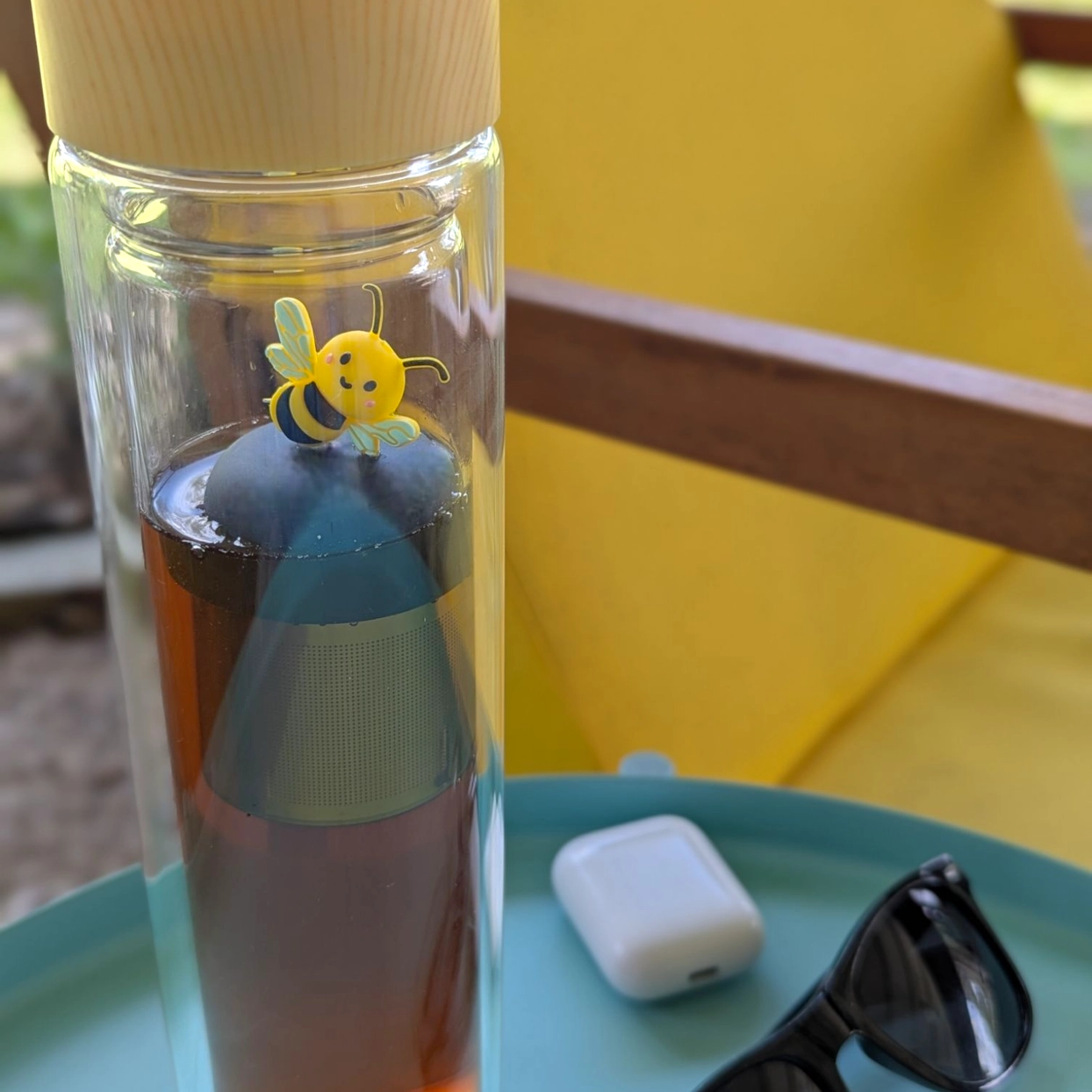 Bumble Bee Floating Tea Infuser