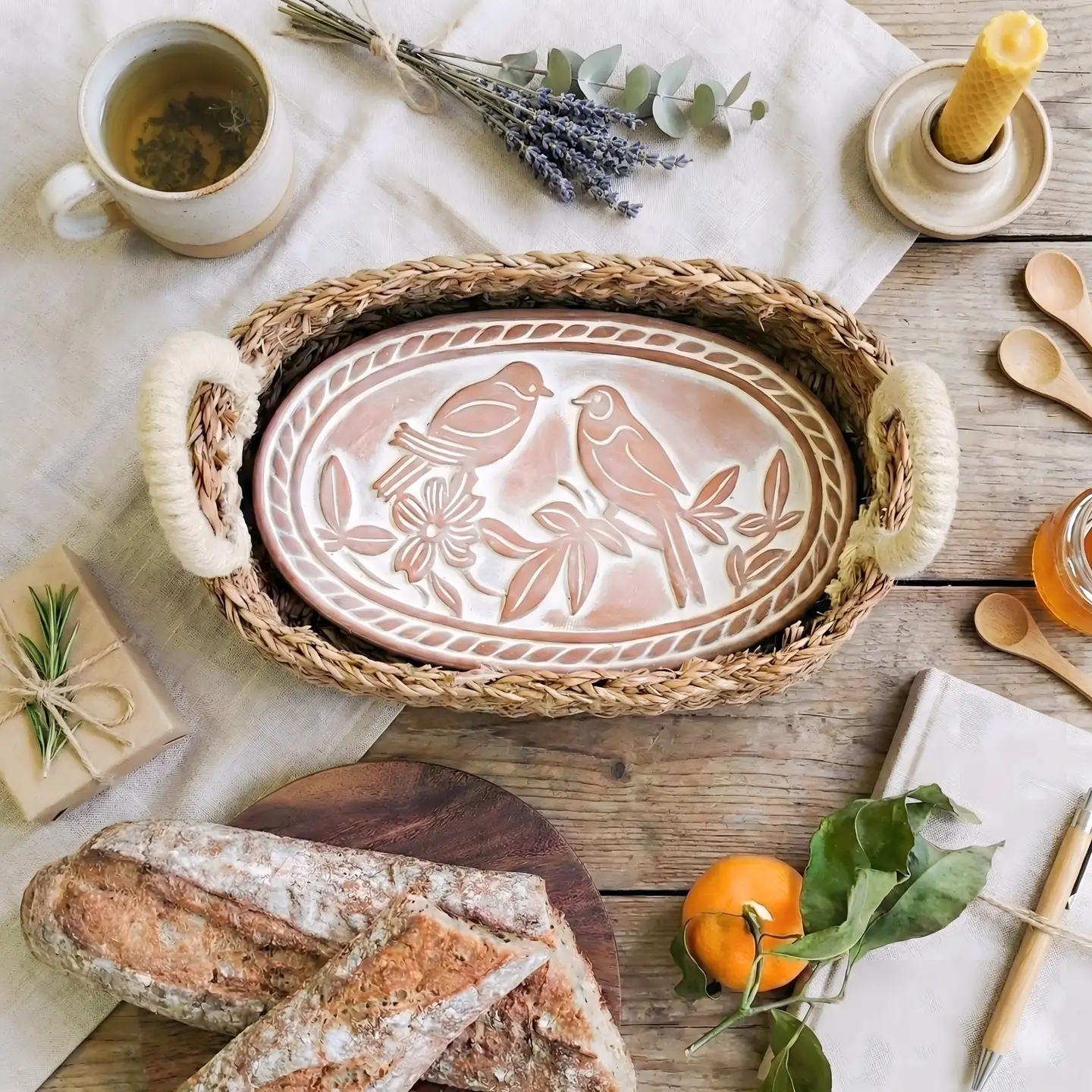 Breadwarmer Oval Love Birds