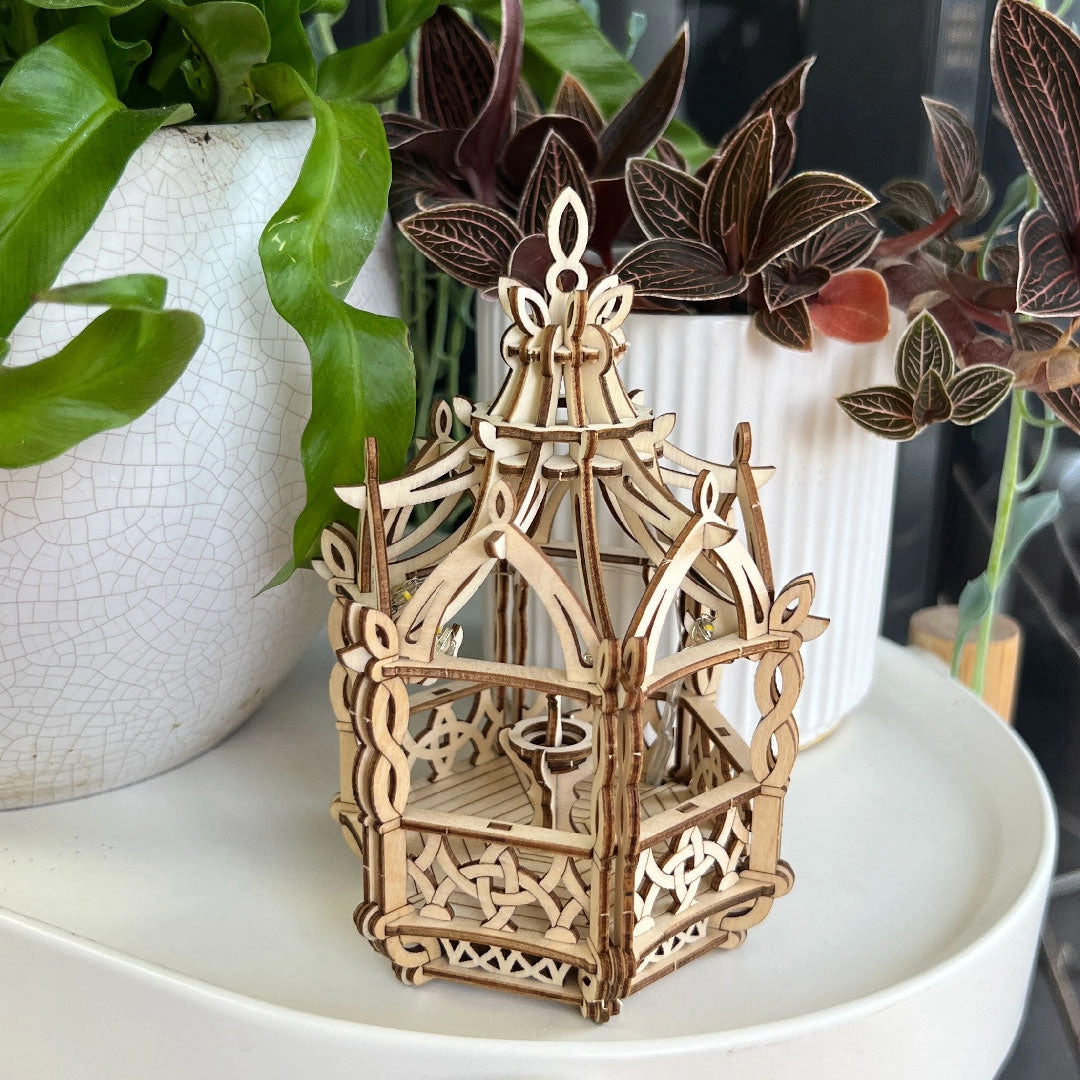 Spring Pavilion Tiny Treehouse