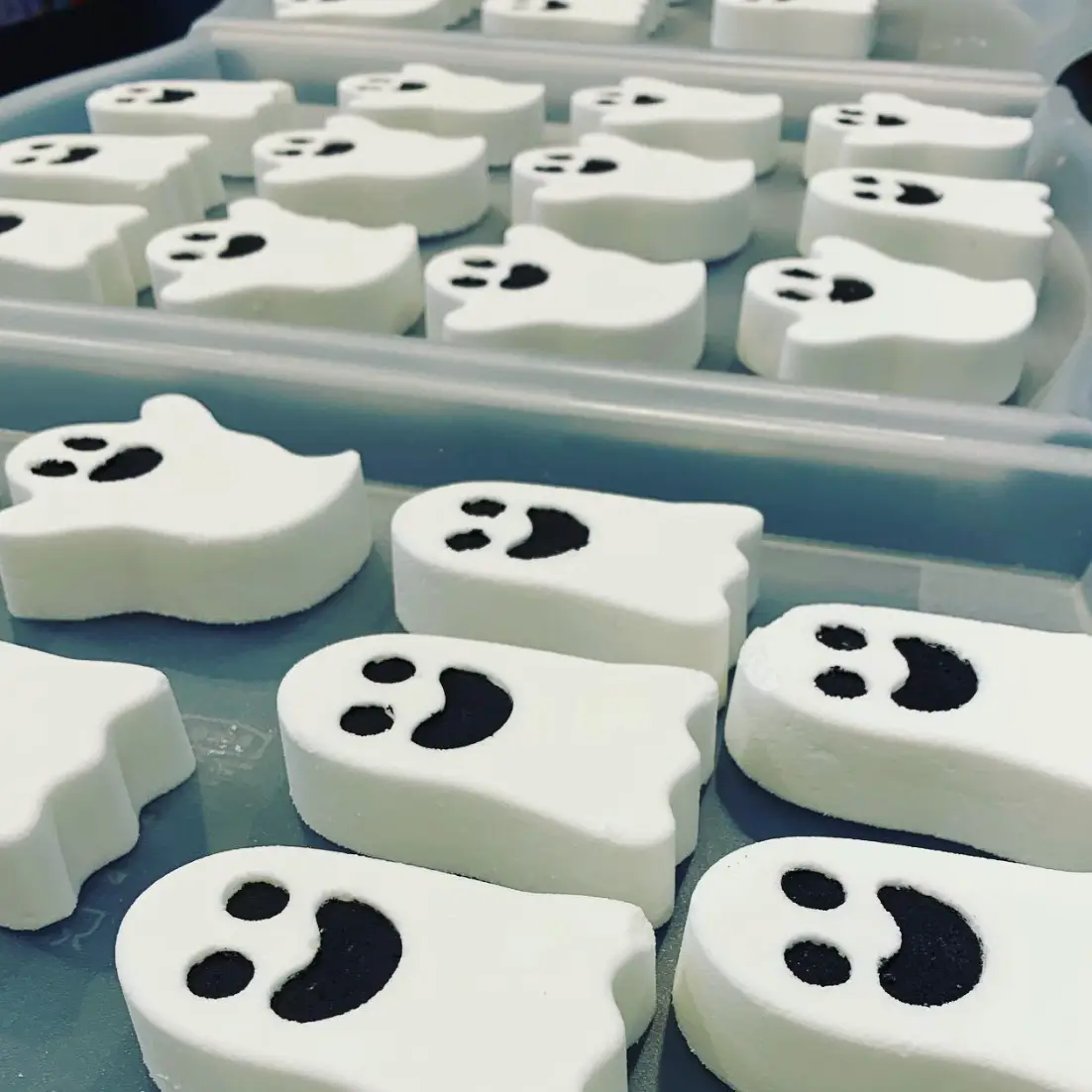 Ghost Bath Bomb