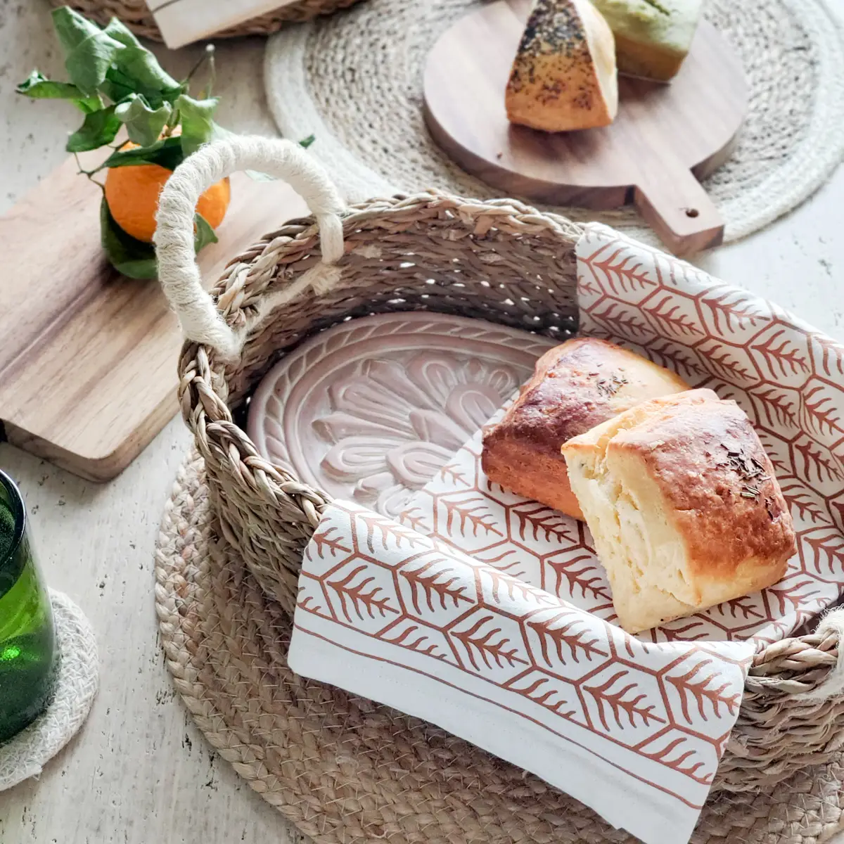 Breadwarmer Oval Flower