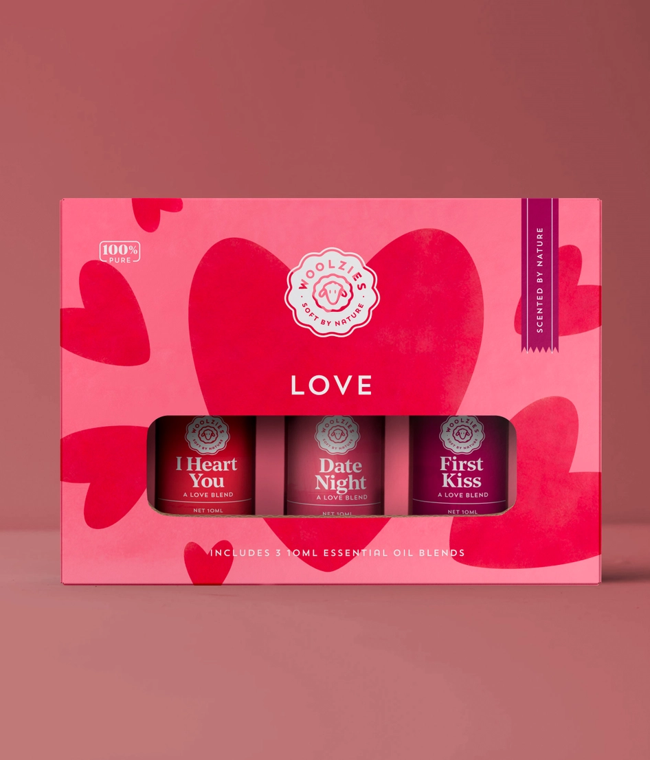 The Love Essential Oil Set