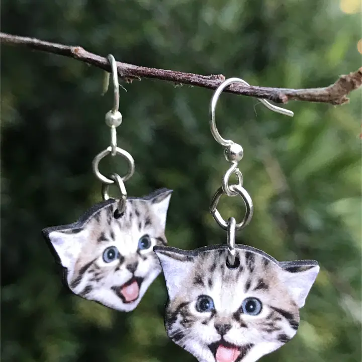 Wooden Earrings - Playful Kitten