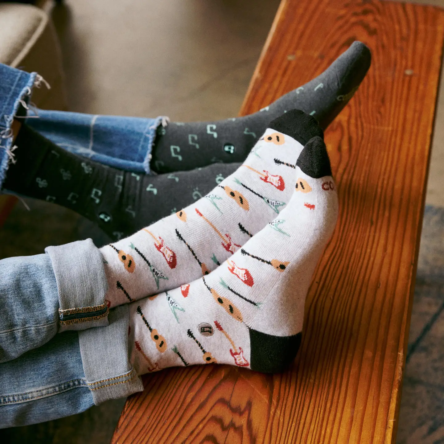 Socks That Support Music Gray Guitars