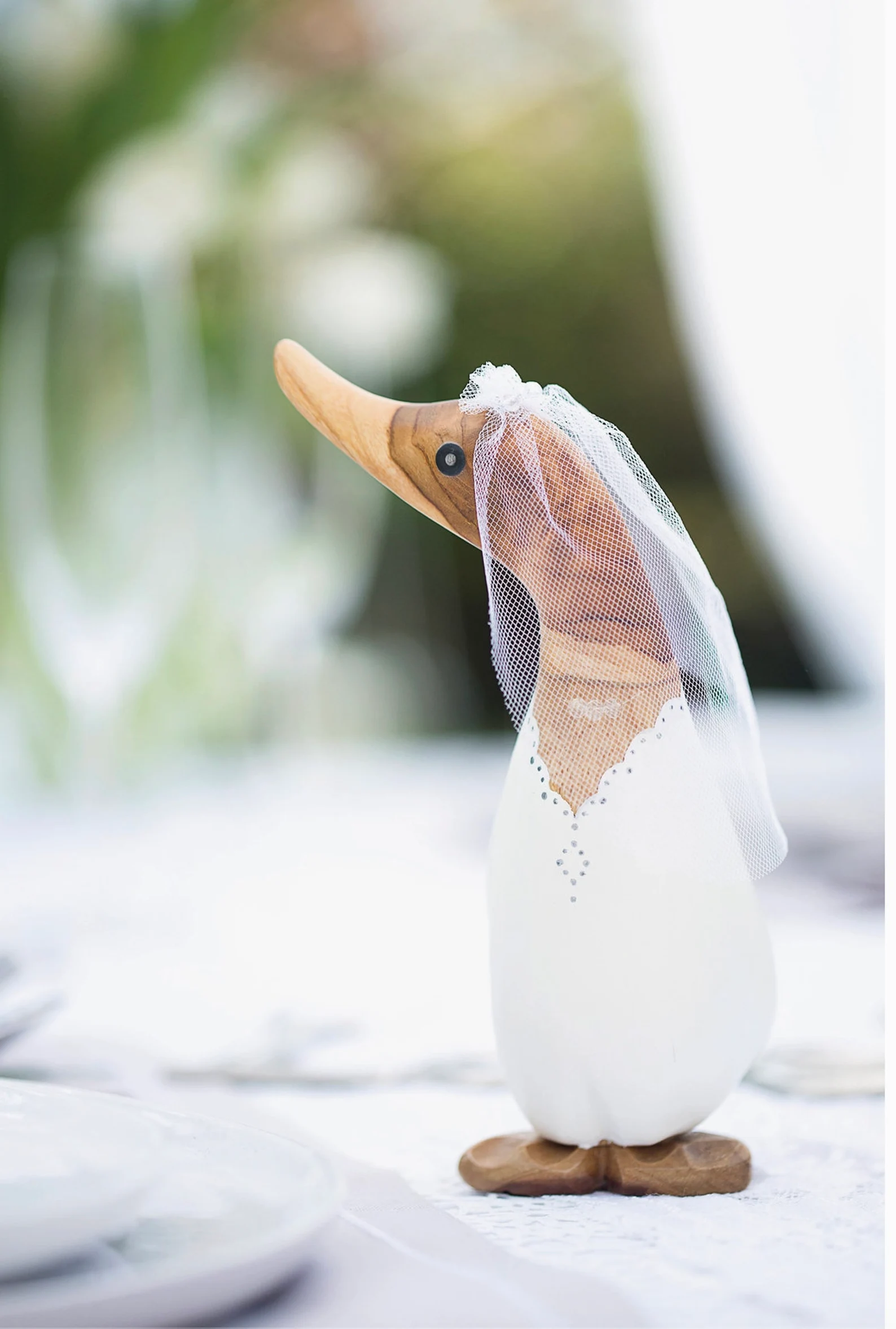 Bride & Groom Wooden Ducklings Set
