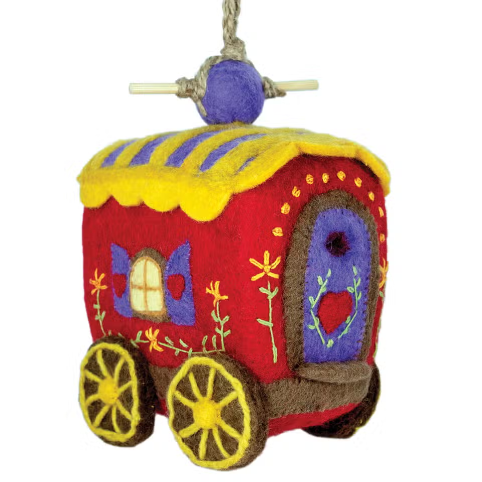 Felted Birdhouse: Gypsy Wagon