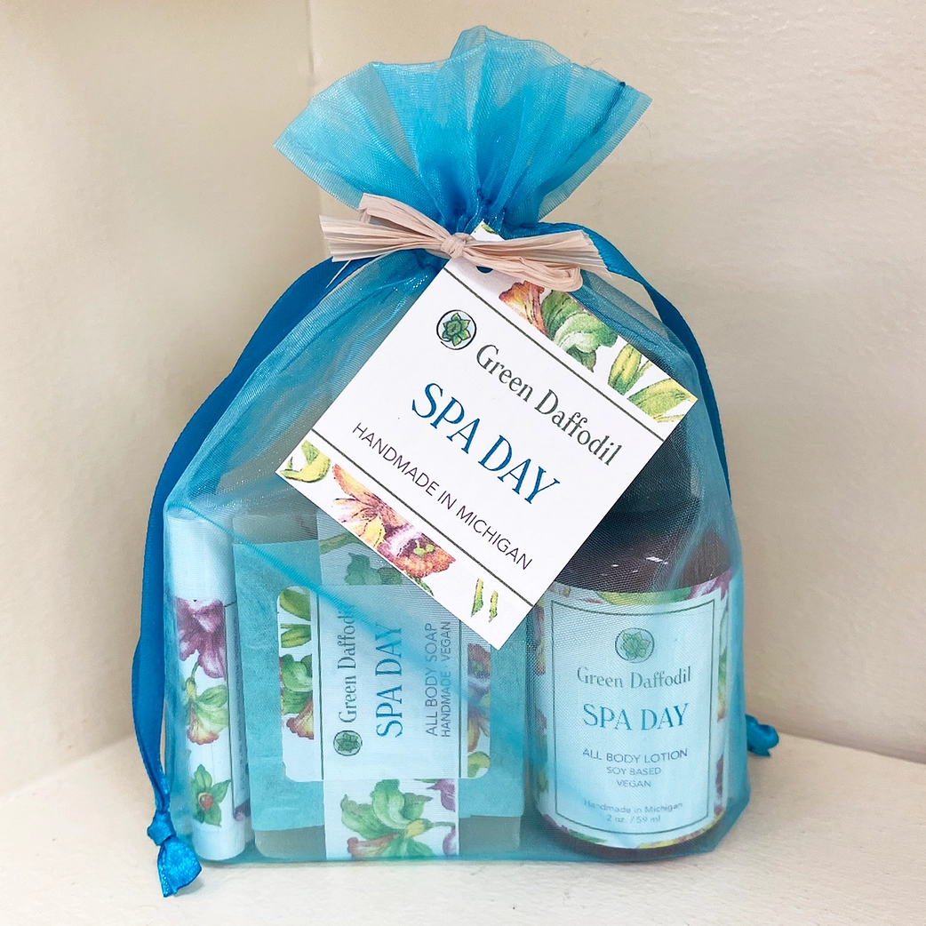 Spa Day Gift Bag Set