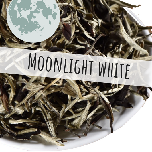 2oz. Loose Tea: Moonlight White